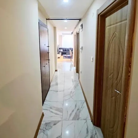 公寓 Trump Tower - Cevahir Shopping Center - Sisli Metro Iki Yatak Odali Klimali Tuem Daire *