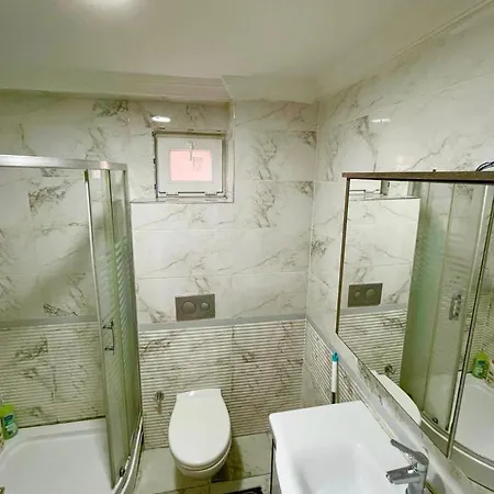 Trump Tower - Cevahir Shopping Center - Sisli Metro Iki Yatak Odali Klimali Tuem Daire Apartament Stambuł